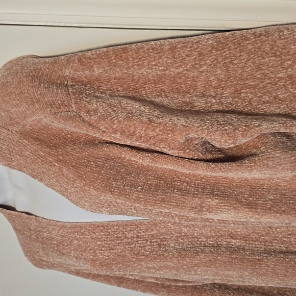 D&Co Mauve Chenille Cardigan Worth Pockets Sz L - Picture 2 of 5